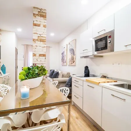 Apartment A&s I *