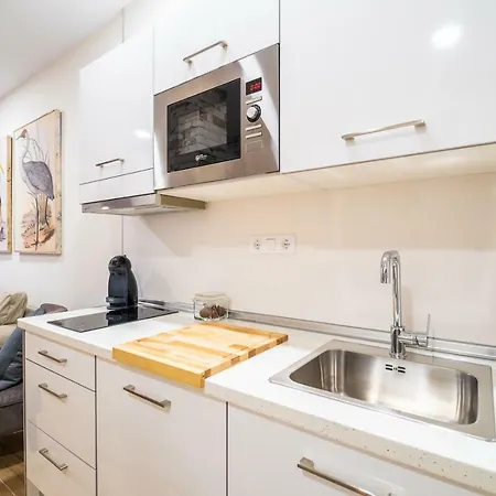 A&s I Apartment *